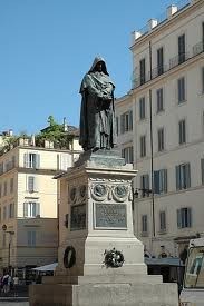 statua di Giordano Bruno a Campo de' Fiori